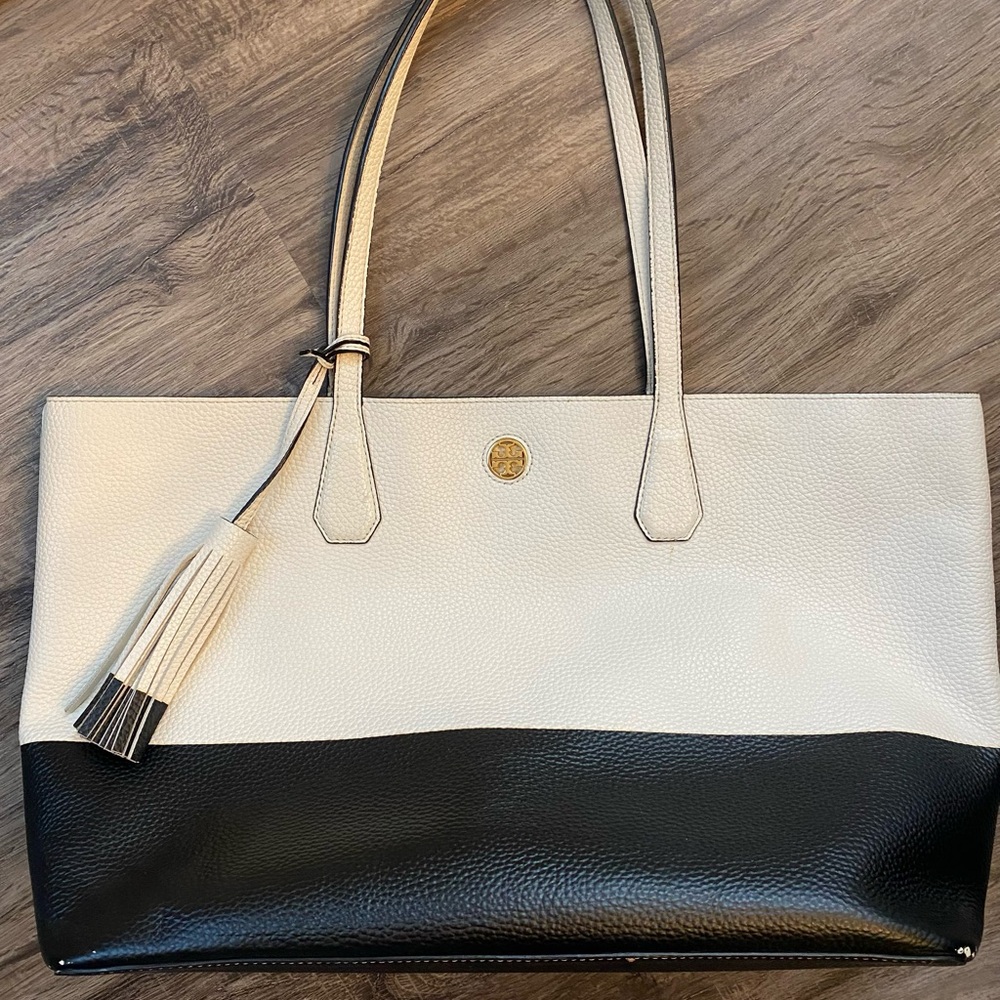 Tory Burch tote